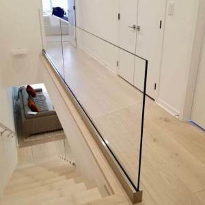 glass-railing-aluminum-base1